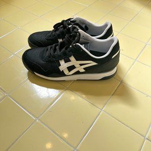 Onitsuka Tiger Horizonia Sneaker Size Men's 7 / Women's 8.5